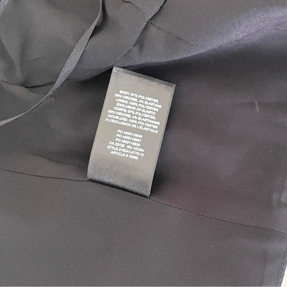 Aritzia Babaton Meta Camisole in Black Medium - Picture 6 of 9
